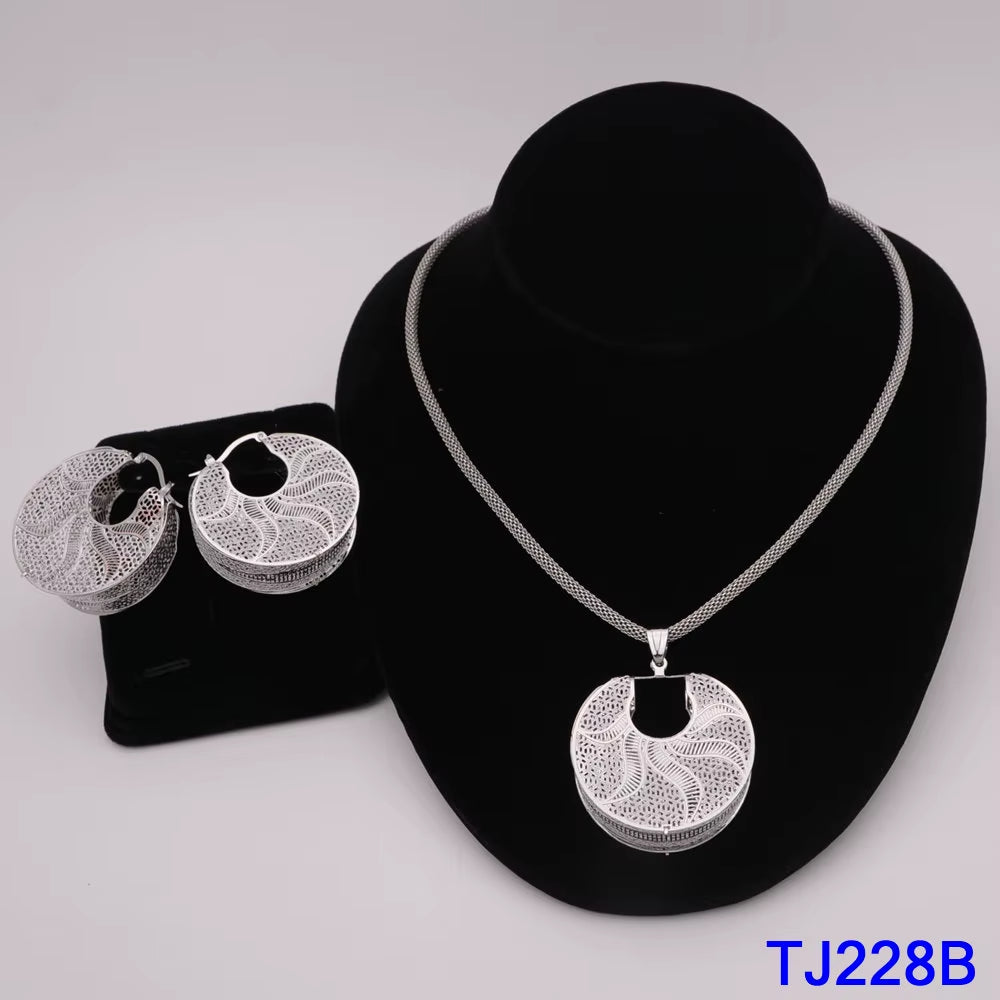 Dubai Jewelry Set for Women Yellow Gold Color Luxury Big Flower Pendant Necklace & Earrings Weddings Party African Set Accessory