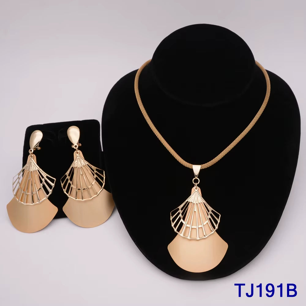 Dubai Jewelry Set for Women Yellow Gold Color Luxury Big Flower Pendant Necklace & Earrings Weddings Party African Set Accessory